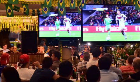 Euro 2016, interzis la terasele restaurantelor din Franţa. Foto: marca.com