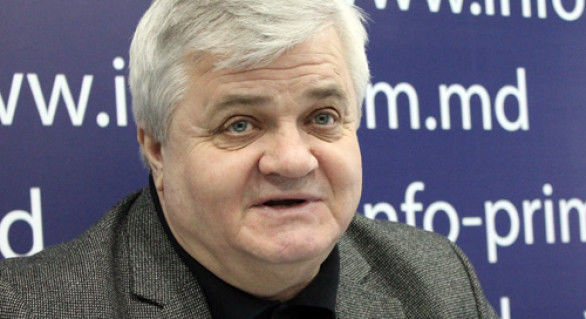 Anatol Țăranu susține că pentru a avea șanse de a accede în turul 2, opoziția de dreapta, antioligarhică, trebuie neapărat să meargă în alegeri cu un singur candidat.