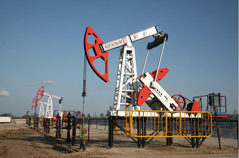 Запасы нефти продолжают расти, опережая прогнозы.