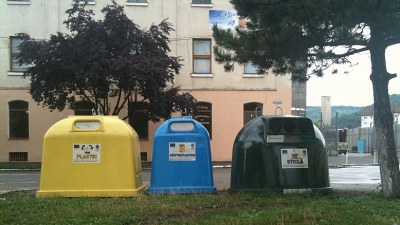 Edilul a mai spus că, în timpul săptămânii, va merge să vadă cum arată "inovaţia Regiei Salubritate".