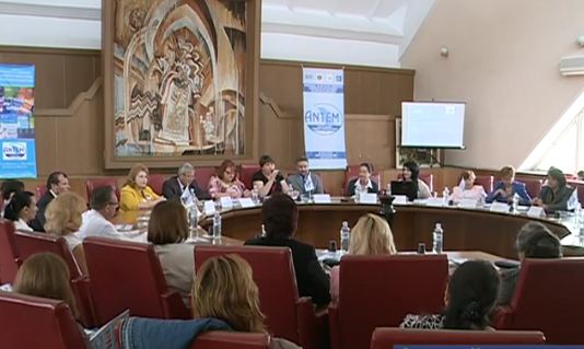 Бесплатные курсы по изучению представителями национальных меньшинств государственного языка планируют продлить еще на два года. 