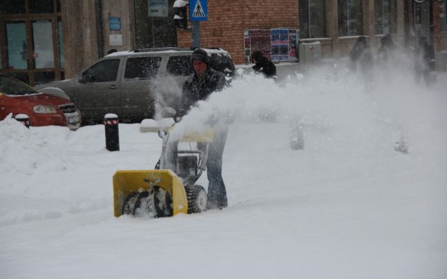 Zăpezile abundente în luna martie ar putea deveni ceva obişnuit, din cauza schimbărilor climatice care se petrec la nivel global.