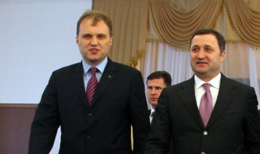 L-am invitat pe Evghenii Vasilivici să viziteze Ucraina în timpul apropiat. Pentru acest fapt este un prilej bun