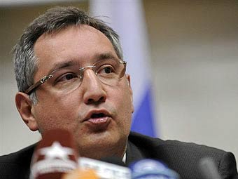 "Este o chestiune care vizează relaţiile moldo-ruse”, a replicat Rogozin, într-o postare pe Facebook.
