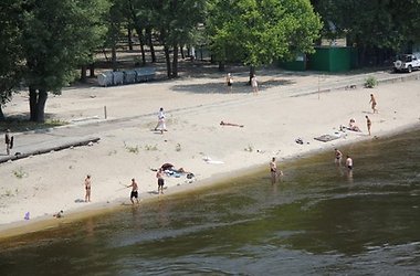 Нудизм[" На Украине процветает мода на нудизм