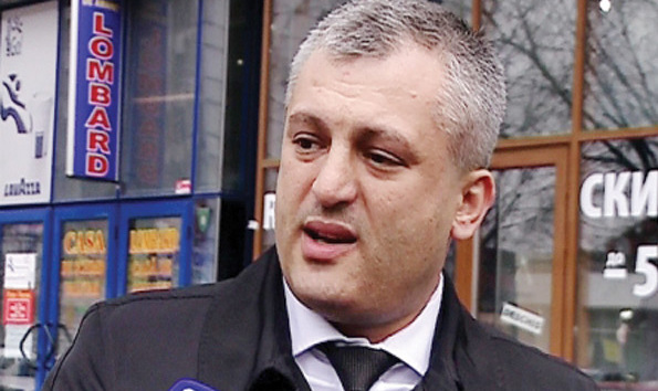 Mişcarea de Tineret "Împreună pentru Viitor" a cerut luni crearea unei comisii parlamentare de anchetă pe marginea convorbirilor telefonice dintre şeful Inspectoratului Fiscal, Nicolae Vicol.