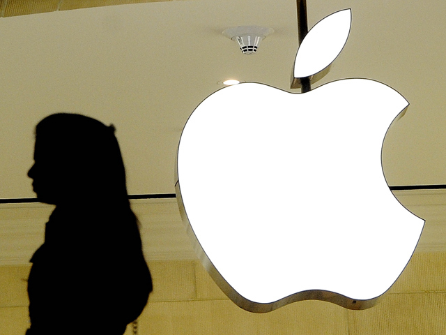 Apple по итогам IV квартала 2012 года признали крупнейшим поставщиком мобильников в США. 