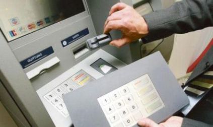 В феврале полиция зарегистрировала восемь случаев кражи денег из банкоматов. 