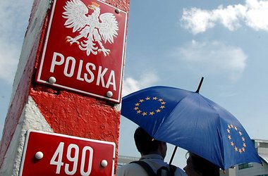 Польша предложила отменить визовый режим между Евросоюзом и Россией, Украиной, Грузией, Молдовой. 