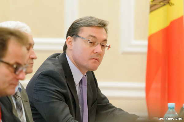 Potrivit lui Corman, conlucrarea de acum a deputaţilor le va permite în campania electorală să vorbească despre realizări concrete atinse în aceşti ani.