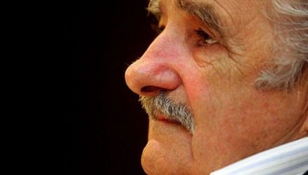 Jose "Pepe" Mujica conduce Uruguayul din 2010
