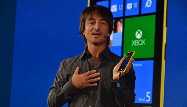 Incercand sa accentueze cateva functii noi legate de camera, cu aceasta ocazie au mai fost prezentate cateva aplicatii ale Microsoft