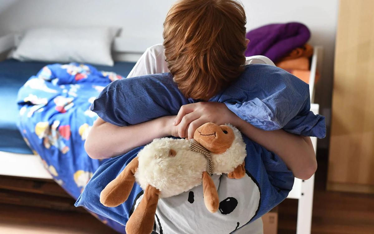 Minor din Moldova, preluat de autoritățile din Italia: Mama acestuia este acuzată de violență domestică.