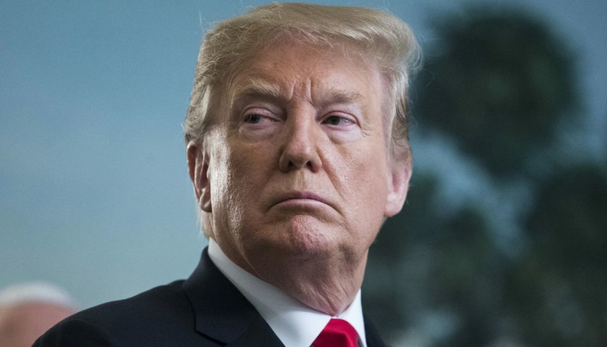 Трамп утверждает, что границам США грозит опасность.
