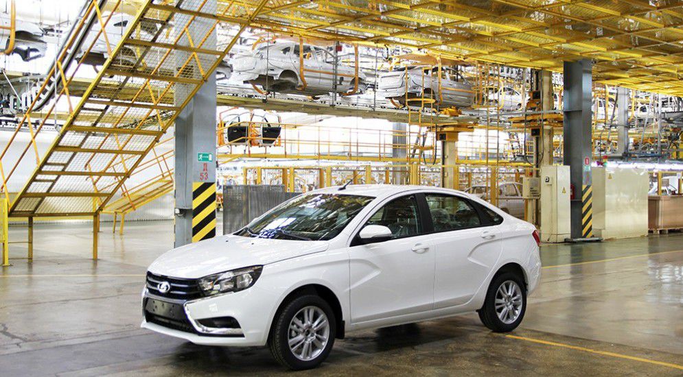 Lada Vesta и Lada Granta стали одними из самых продаваемых машин в Европе.