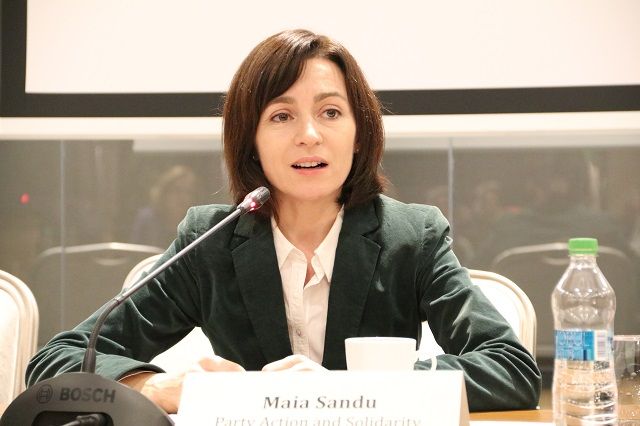 Primăriile semnează declaraţii de Unire. Sandu: E decizia poporului. Foto: Balkan Insight