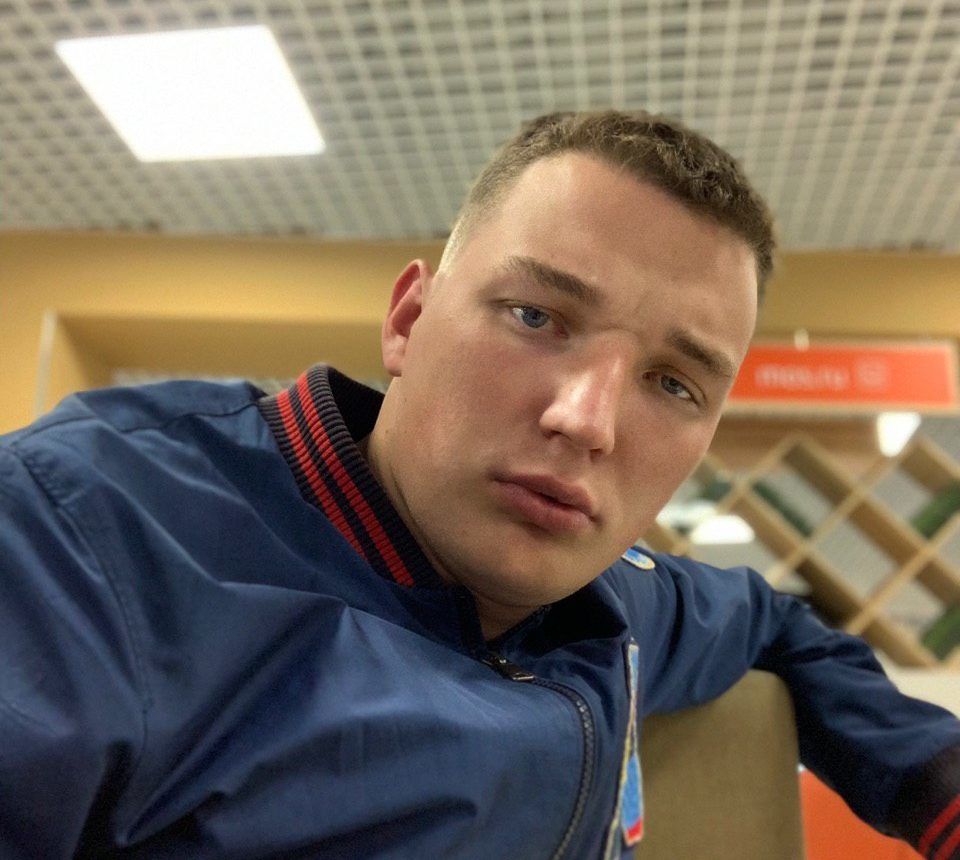 Еще одна пострадавшая в аварии с Эдвардом Билом подала на него в суд.