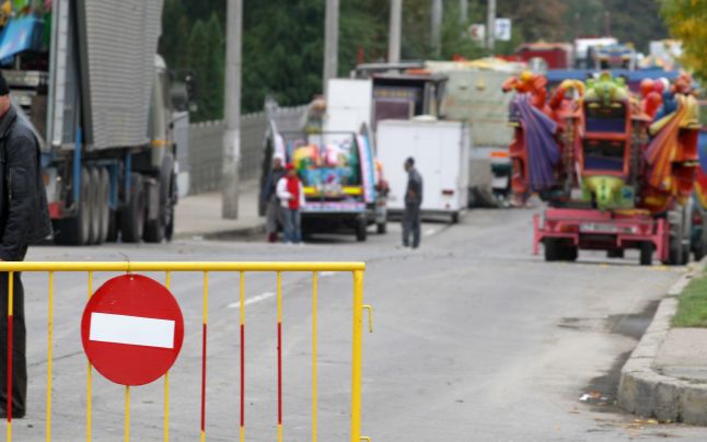 Inspectoratul Naţional de Patrulare anunţă că de la ora 18:00 și până la sfîrșitul meciului, transportul va fi redirecționat pe străzile adiacente pentru a nu se creea ambuteiaje.