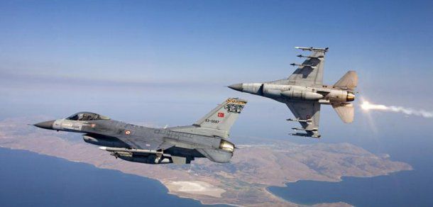 După ultimul incident, piloţii turci pot doborî avioanele ruşilor.  Foto: thetoc.gr
