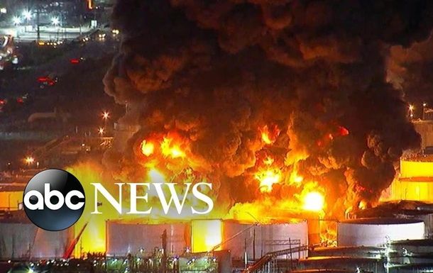 В результате инцидента погиб один человек, еще двое находятся в критическом состоянии.