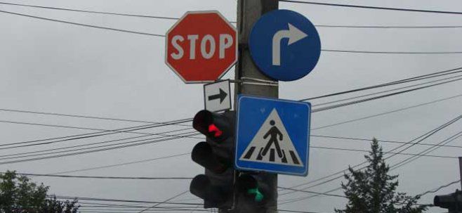 Cauza defectării unor semafoare a fost ploaia torențială de săptămâna trecută. Foto: timpul.md