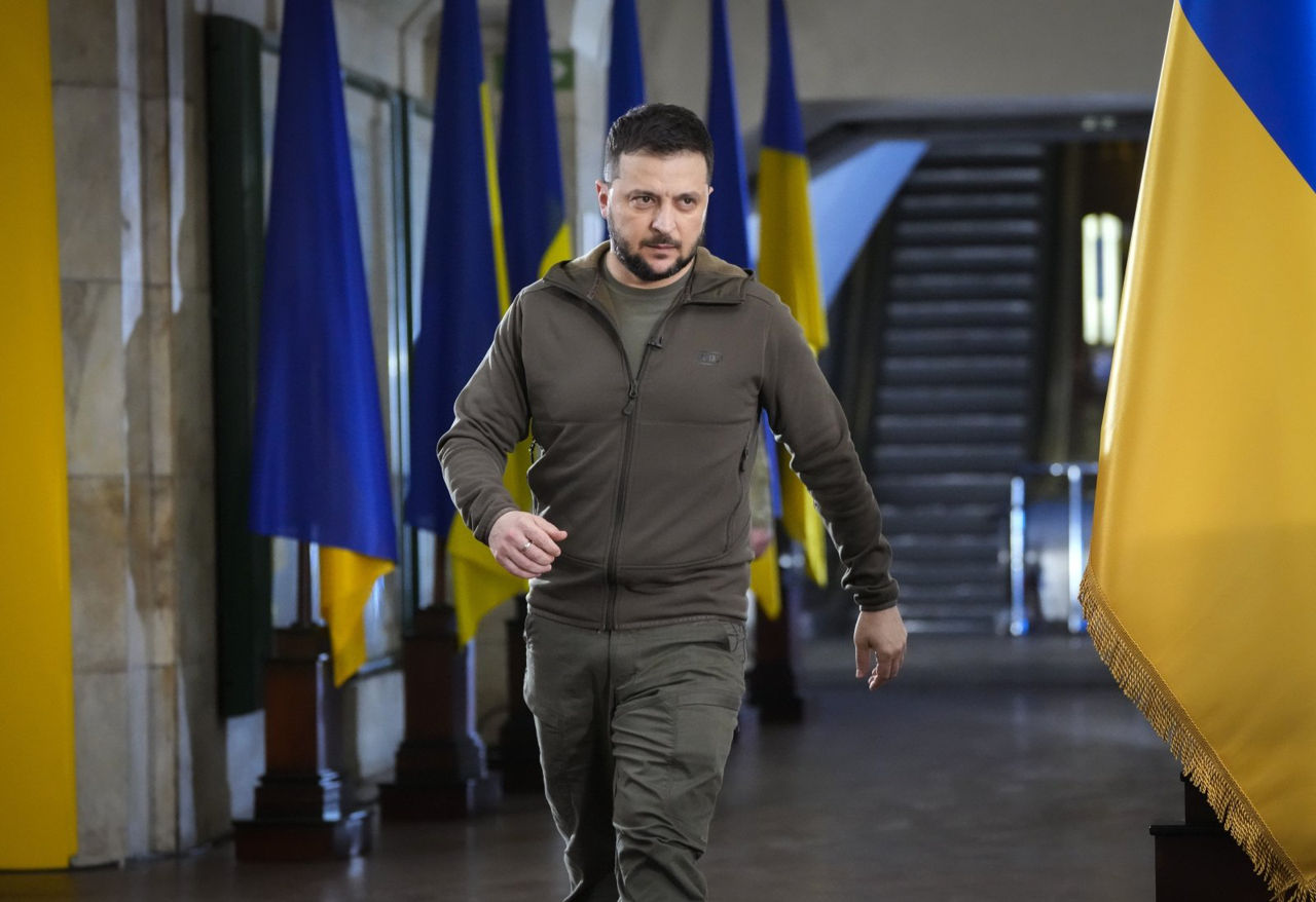 Зеленский одобрил увеличение военного бюджета почти на 400 млрд гривен.