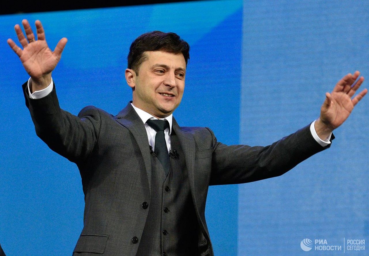 Зеленский поблагодарил украинцев за поддержку и пообещал не подвести их.