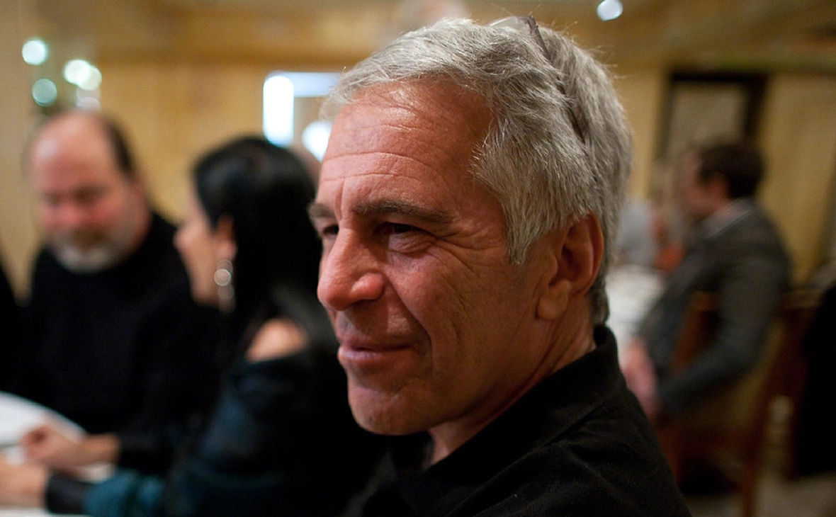 Victimele lui Epstein au acuzat autoritățile SUA și Google de divulgarea datelor.
