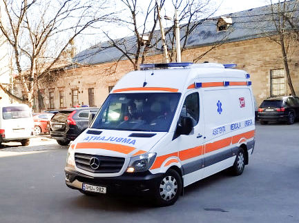 На прошлой неделе скорая помощь понадобилась 12 000 человек.