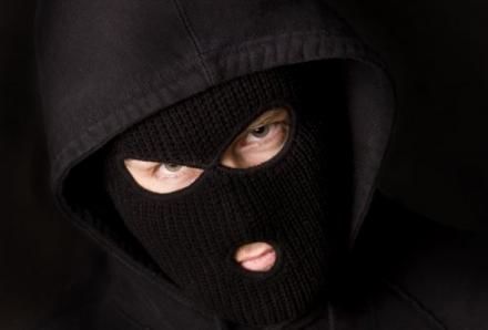 Două femei au fost bătute şi jefuite în casa proprie. Foto: crime-ua.com