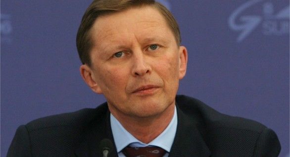 Președintele rus Vladimir Putin l-a demis din funcția de șef al Administrației Prezidențiale pe Serghei Ivanov, se anunță pe site-ul Kremlinului.