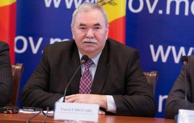 В беседе принял участие и председатель военного комитета НАТО генерал Кнуд Бартелс (Knud Bartels).  Фото: totul.md