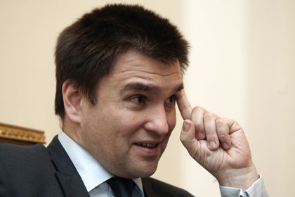 Климкин подчеркнул, что власти Украины делают все необходимое, чтобы поставить вопрос о безвизовом режиме на рижском саммите ЕС в конце мая.