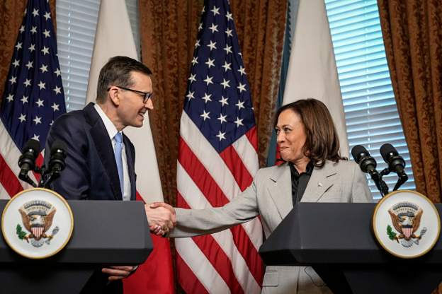 Матеуш Моравецкий провел переговоры с вице-президентом США Камалой Харрис.