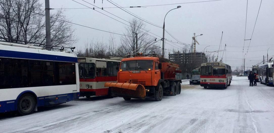 Radu inspectează străzile orașului: Utilajele vor lucra non-stop