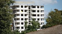 Un muncitor a murit după ce a căzut de pe acoperişul unui bloc. Foto: publika.md