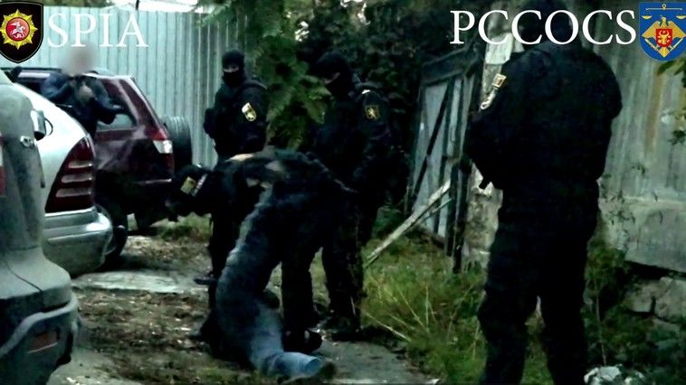 Задержан еще один полицейский, участвовавший в схеме прослушивания.