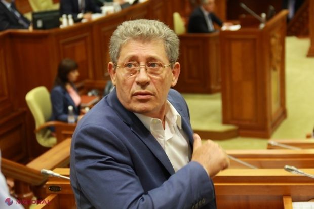 Гимпу избили протестующие, которые кричали лидеру либералов "Иуда".