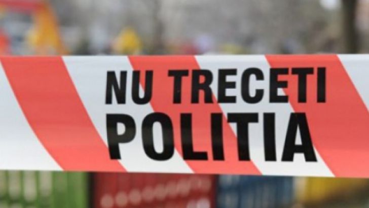 Un bărbat în vârstă de 36 de ani a fost găsit mort într-o încăpere de depozitare a nutreţilor pentru animale.  