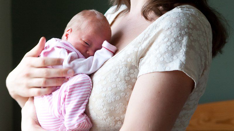 Решение Конституционного суда являет­ся окончательным и обжалованию не подлежит.