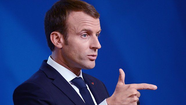 Макрон призвал Нетаньяху прекратить колонизацию Западного берега Иордана.