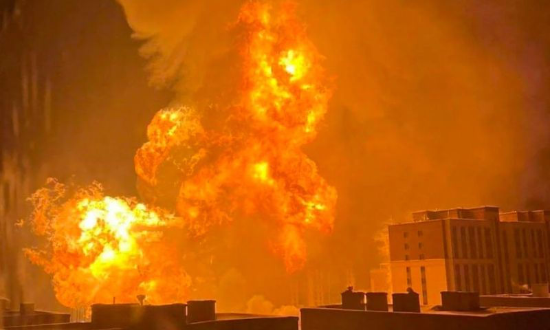 В столице Монголии взорвался грузовик с газом, есть погибшие.