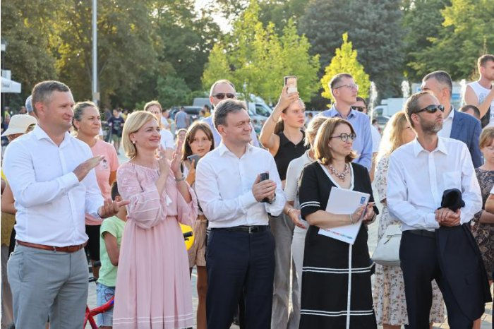 Дорин Речан посетил торжества и ярмарку в Унгенах.