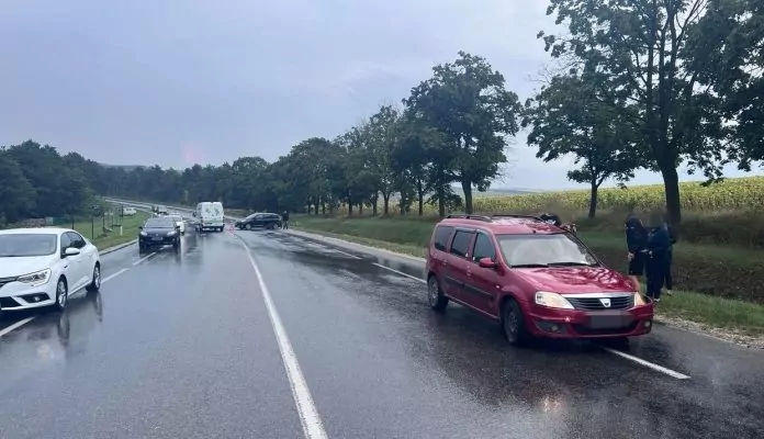 ДТП в Сынжерейском районе: столкнулись два автомобиля.