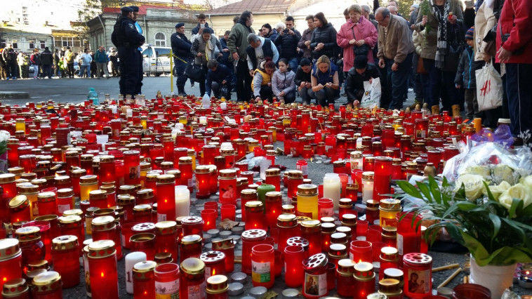 64 de persoane și-au pierdut viața, în urma tragicului eveniment din 30 octombrie 2015, după ce la clubul bucureștean Colectiv. Foto: agerpres.ro