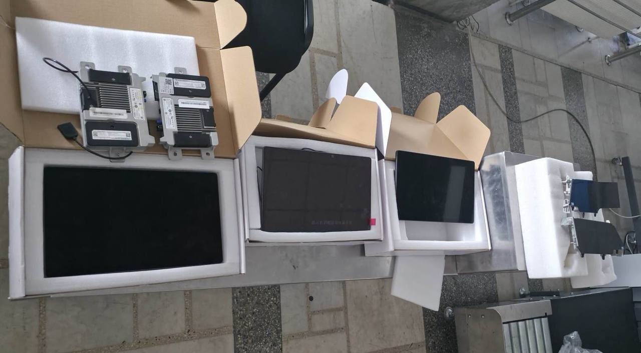 На таможне в Леушенах обнаружили незадекларированные автокомпоненты.