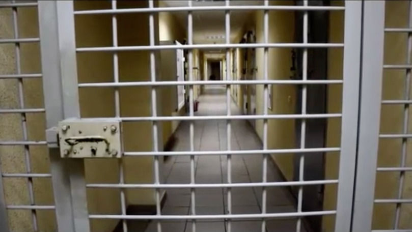 Заключенный: Тюрьмой управляет не администрация, а авторитеты.
