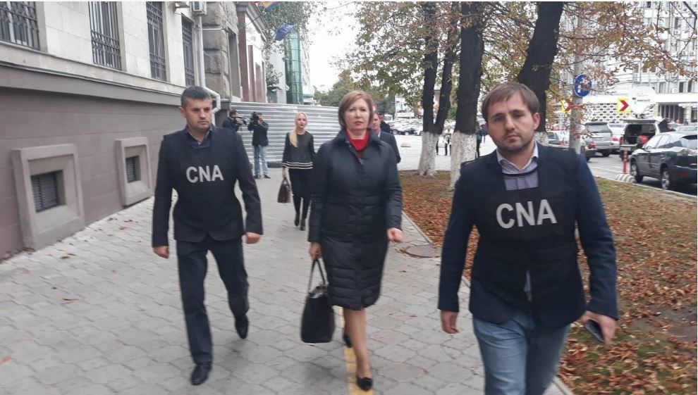 Кэрэуш потребовала у руководства Республиканской клинической больницы вознаграждение, чтобы перечислить больнице деньги. Фото: gagauznews.md.
