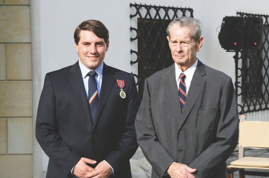 Fostul principe Nicolae, la funeraliile bunicului său