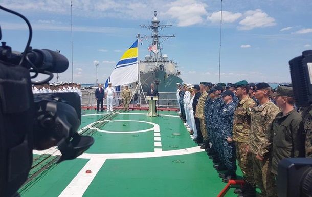 Порошенко: Си Бриз – это ответ на гибридную войну.